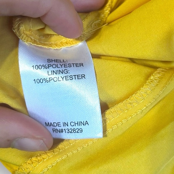 Superdown Samara Gold Halter Mini Dress Size XS New With Tags Yellow Revolve - Picture 11 of 12